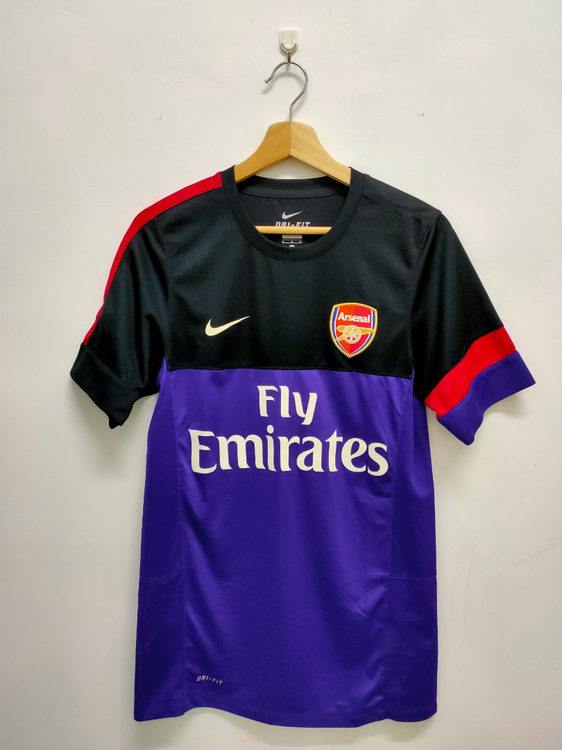 Arsenal deals 2012 kit