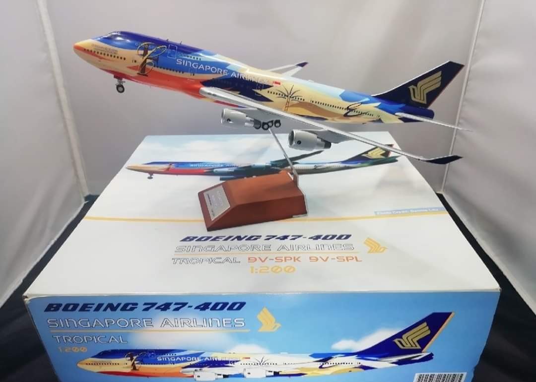 BBOX 1/200 Singapore Airlines 9V-SPL 