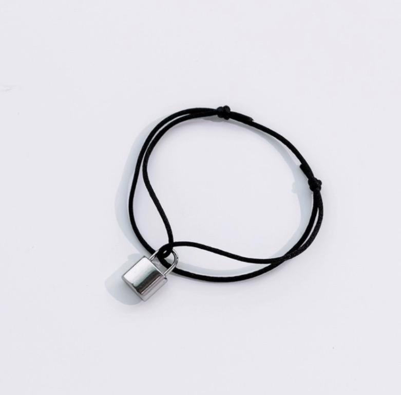 BTS Taehyung Duplicate Douar Lock Bracelet