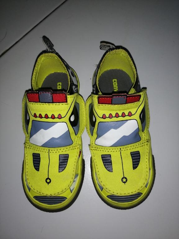 converse junior size 8