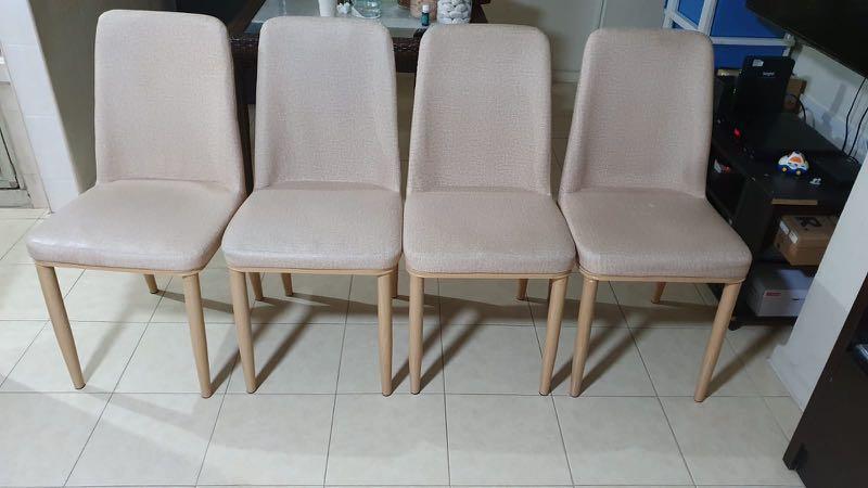 Used dining chairs for outlet sale near me