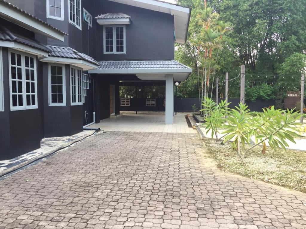 Double Storey Bungalow Tok Sira Kuantan FREEHOLD [FULLY RENOVATED