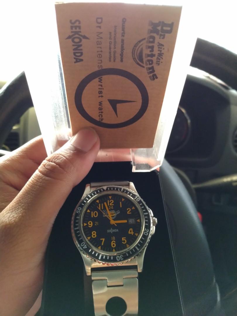 Dr martens cheap sekonda watch