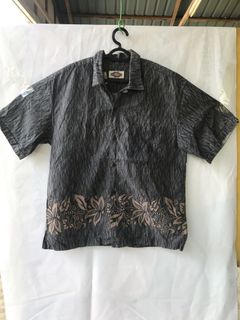 (Category: ) located in . Submitted by thrift_rarely (Listing ID 1010365573, Image 1). Description: .