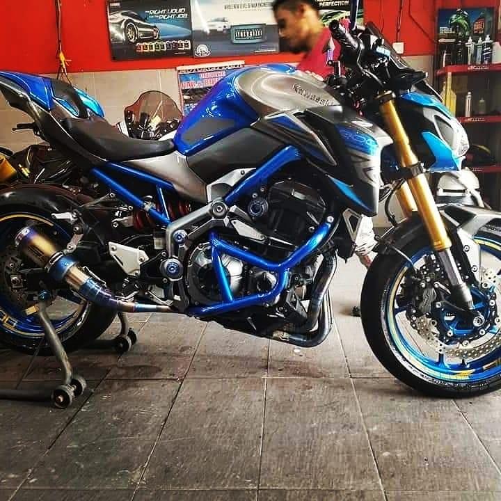 Daivo shop exhaust z900