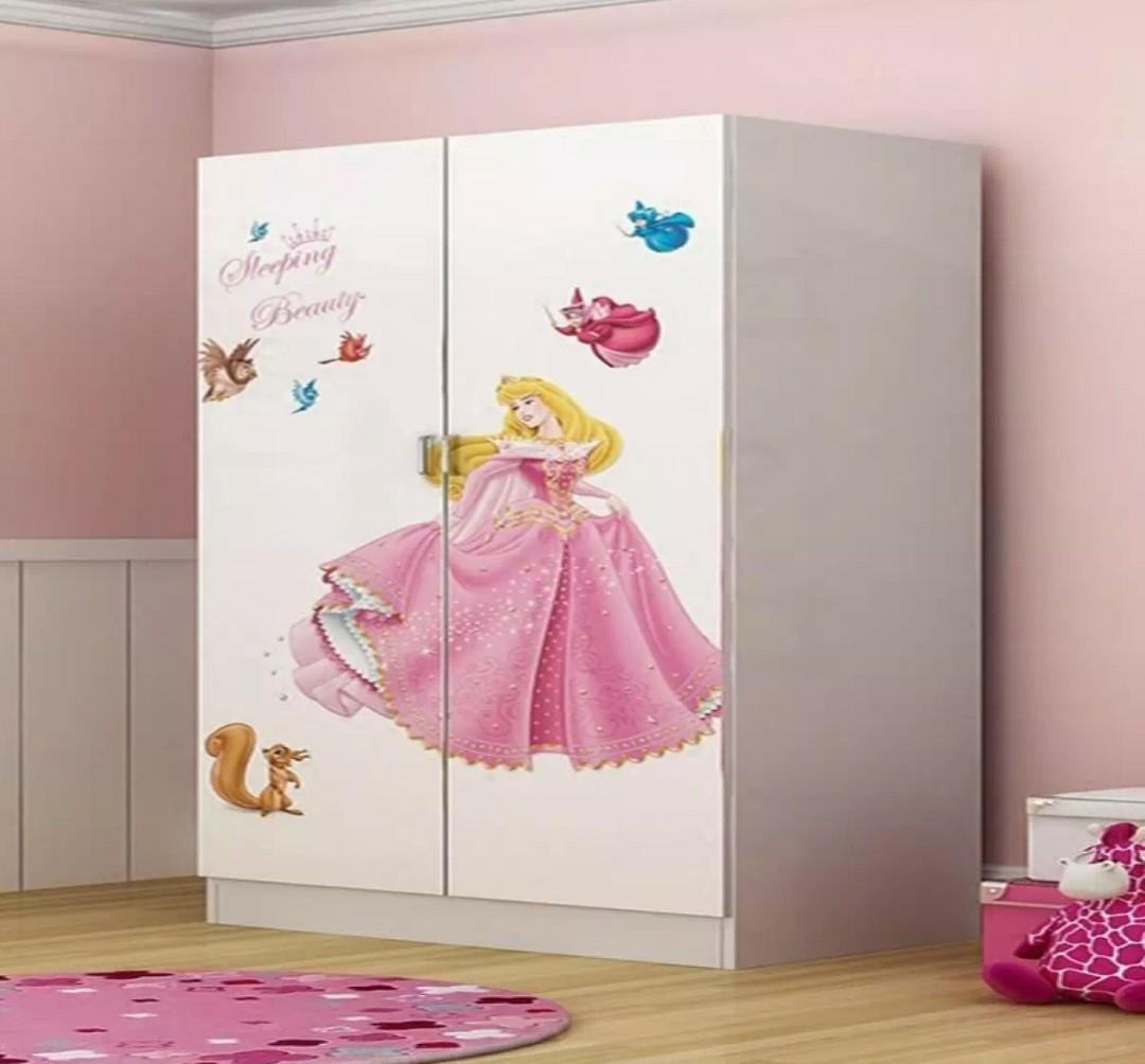 Princes almari on sale