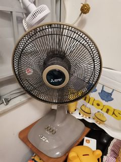 （分類：）位於 。 由 leosamsam 提交（商品編號 1010469296，圖片 1）。簡介： 。
