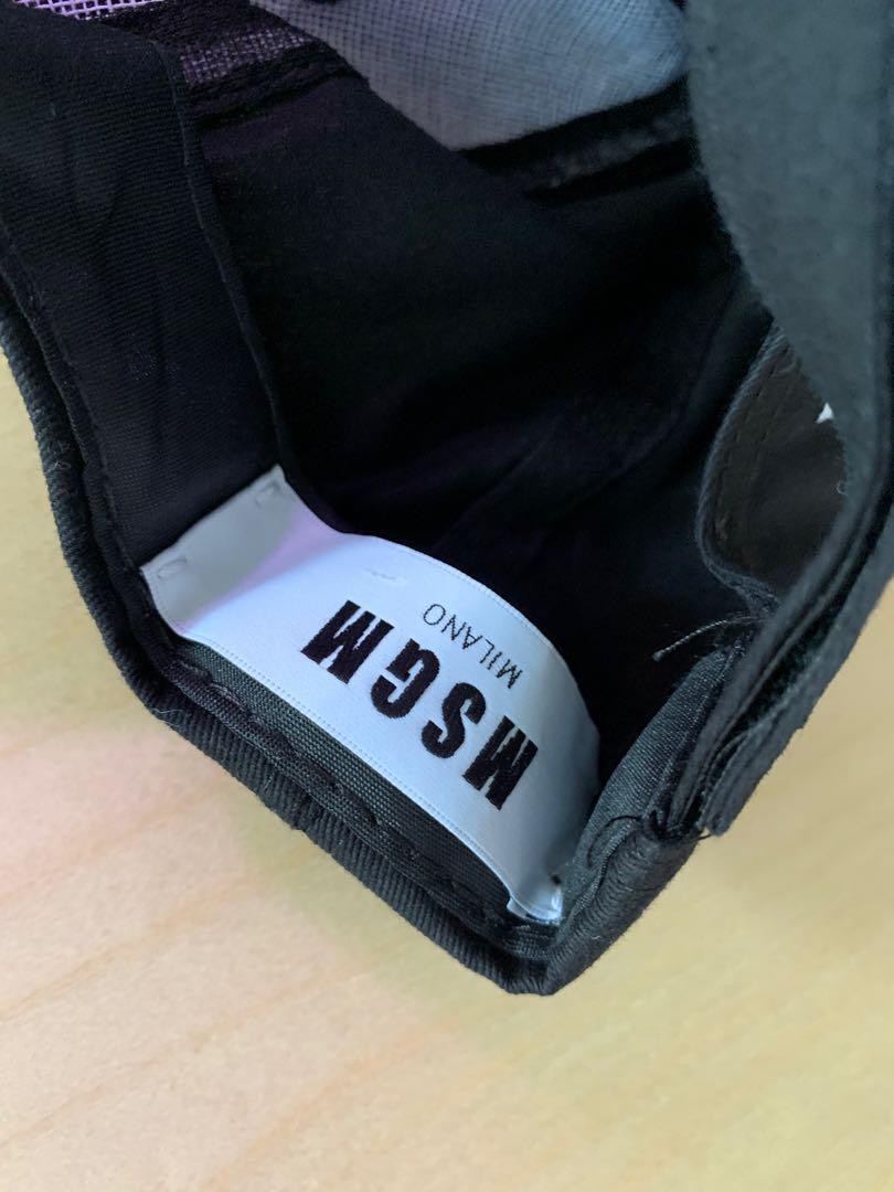 Msgm cap (Category: Caps & Hats) located in Singapore. Submitted by welwitschiamirabilis (Listing ID 1010290192, Image 3). Description: MSGM cap. 100% authentic otherwise money back (only deal with genuine goods). New, never worn before..