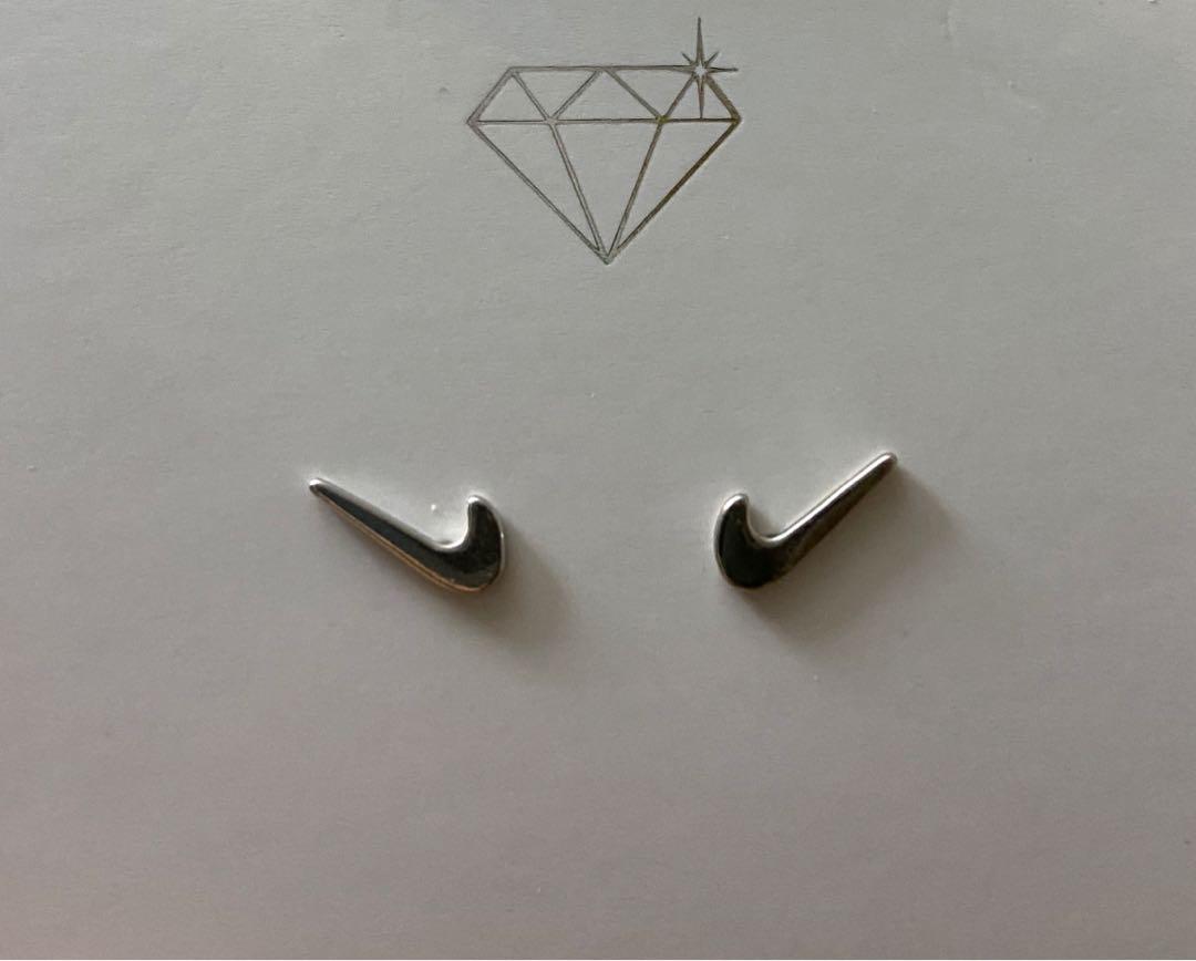 Nike tick earring best sale