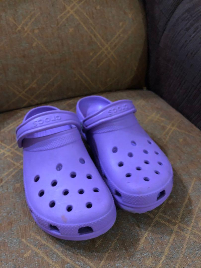 purple crocs for men