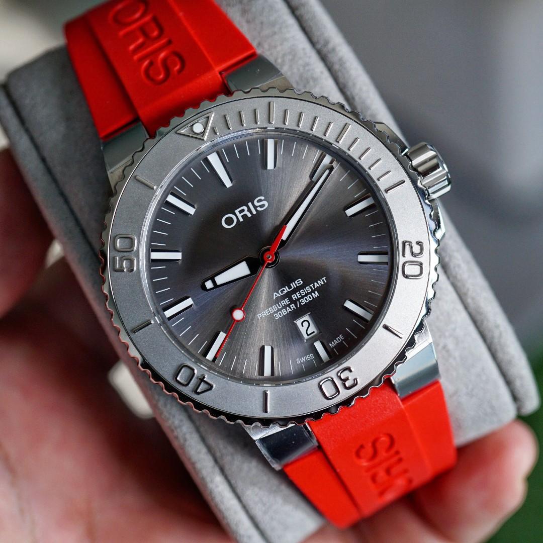 Oris aquis date relief for sale outlet