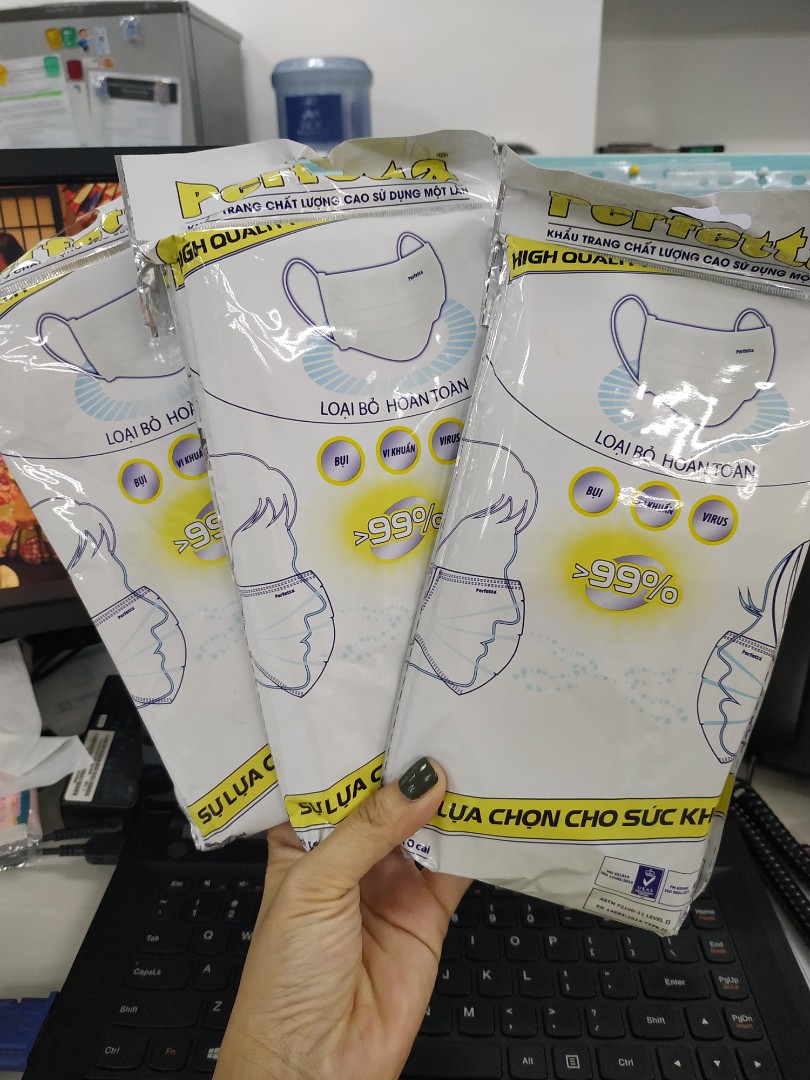 Perfetta High End Adult mask, Health & Nutrition, Face Masks & Face