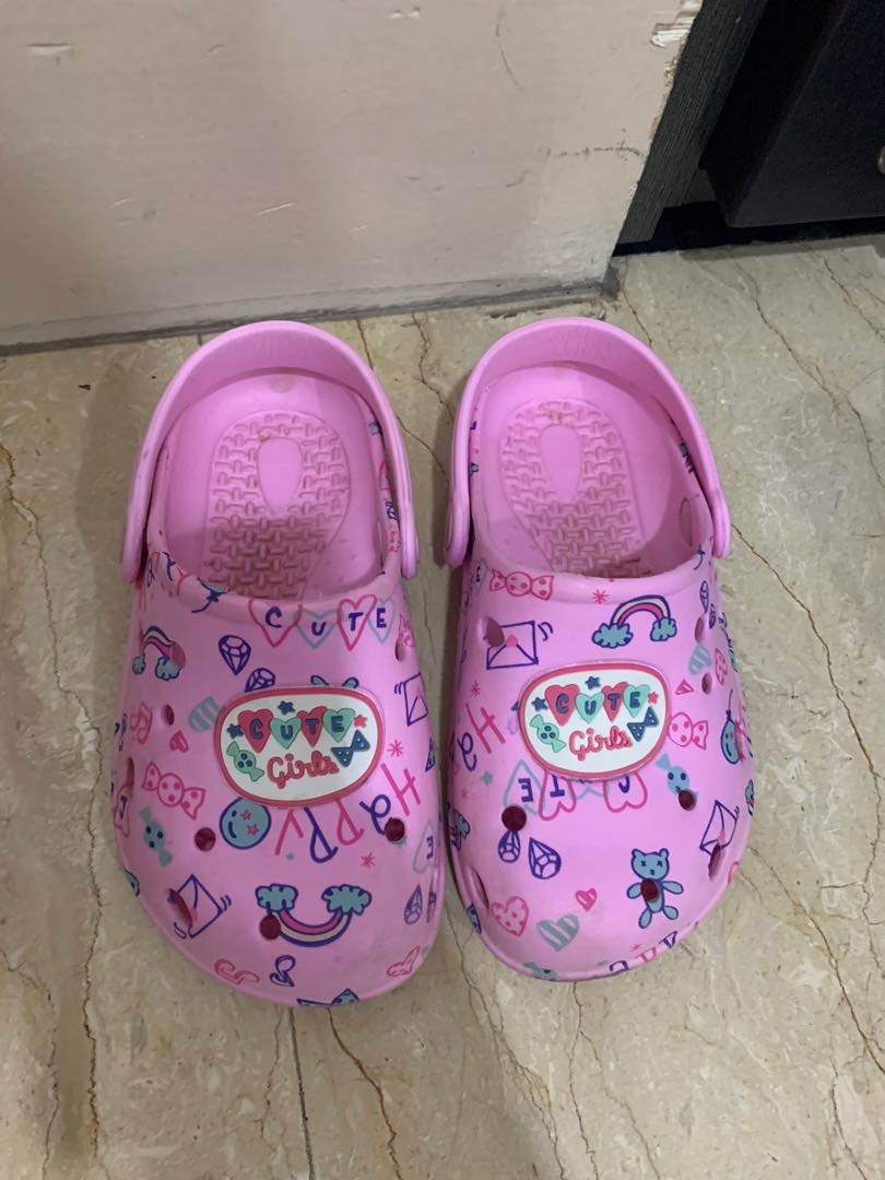Pink crocs for kids size 28, Babies 