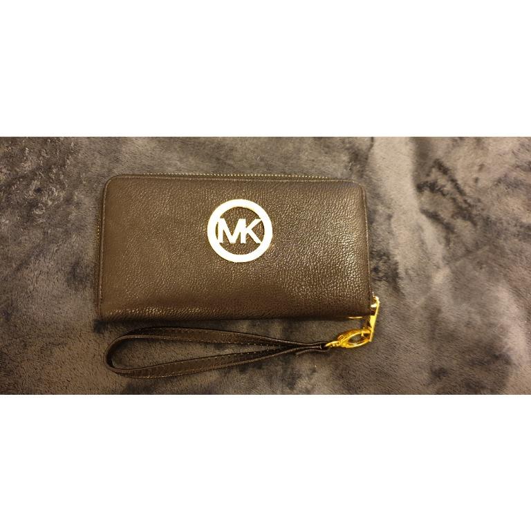 new michael kors wallet