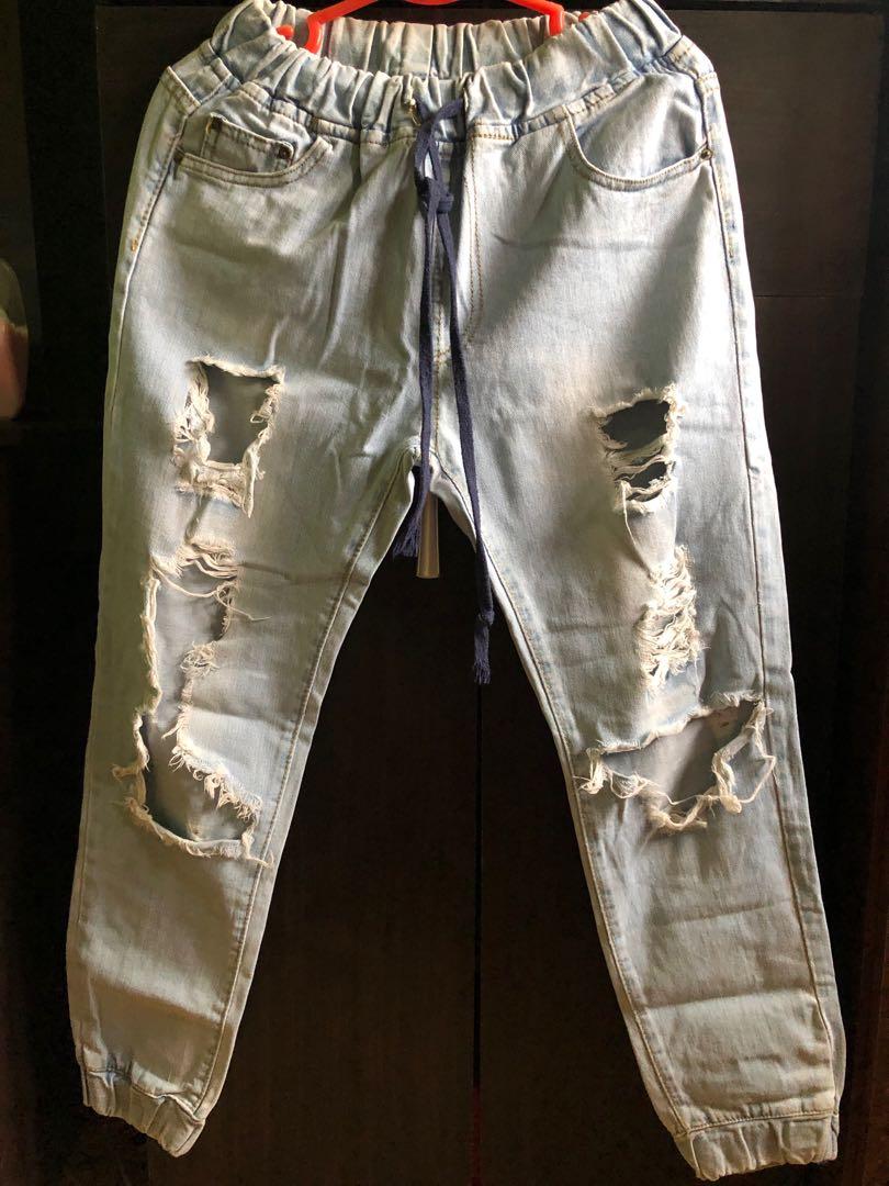 Ripped jogger sale pants