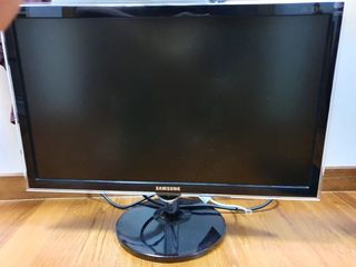 (Category: ) located in . Submitted by ex0sity (Listing ID 1010378664, Image 1). Description: .