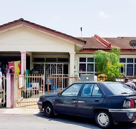 Kedai Basikal Salak Tinggi