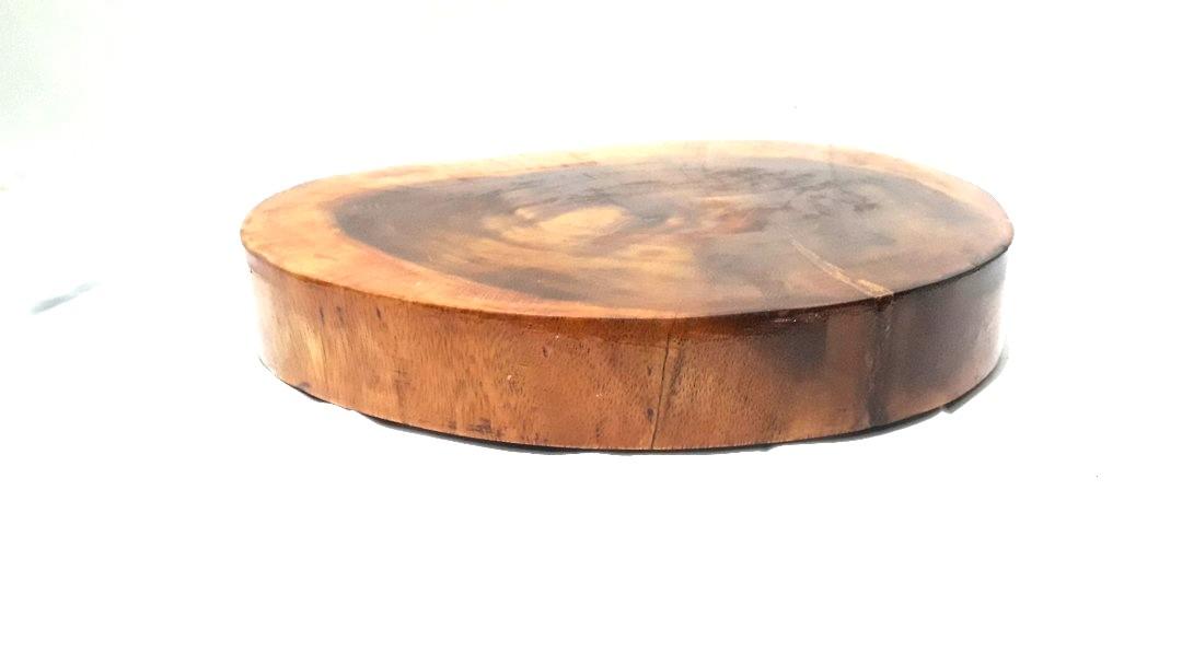 SOLID WOOD DECORATIVE ROUND ACACIA CHOPPING BOARD (Category: Soil & Fertilisers) located in Paranaque City. Submitted by ohselle (Listing ID 1002132310, Image 3). Description: solid wood round acacia Natural Finish D8mension : D 13.00" X Thick 2" FOR DECORATIVE USE ONLY.