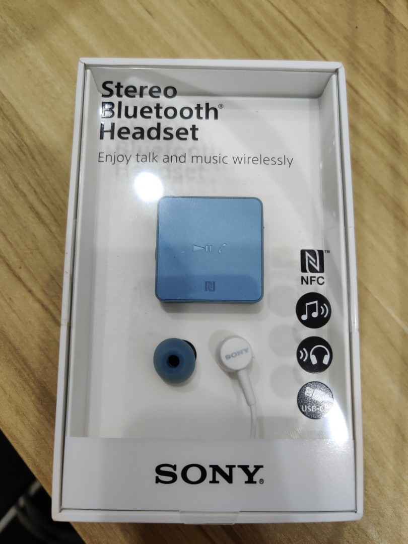 Sony stereo Bluetooth headset SBH24, Audio, Earphones on Carousell