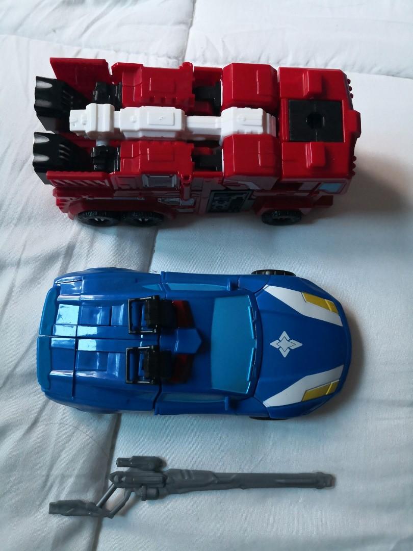 SUPER ROBOT (Category: Toy Figures) located in Singapore. Submitted by teckman (Listing ID 1010304936, Image 4). Description: What you see what you get deal only at 571 Choa chu kang street 52.