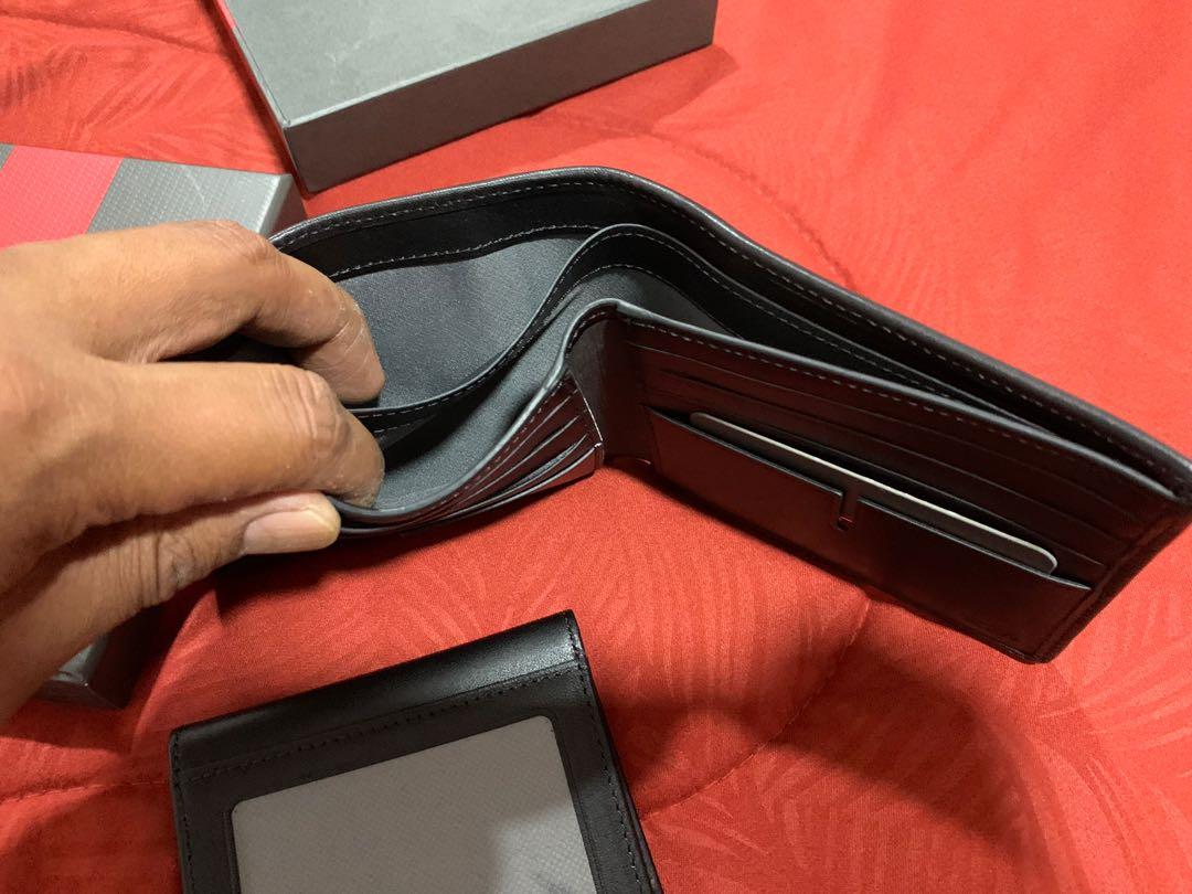 tumi alpha global wallet