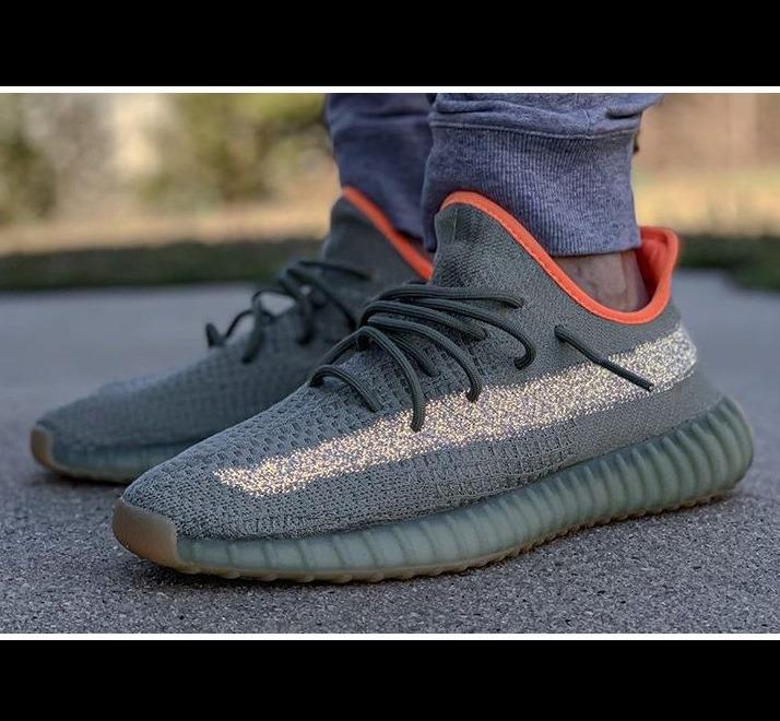what to wear with desert sage yeezy