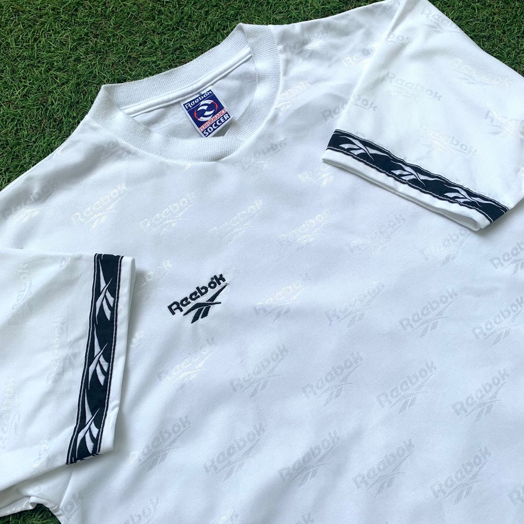 Vintage Reebok Classic Football Jersey, Men's Tops & Tshirts & Polo Shirts on Carousell