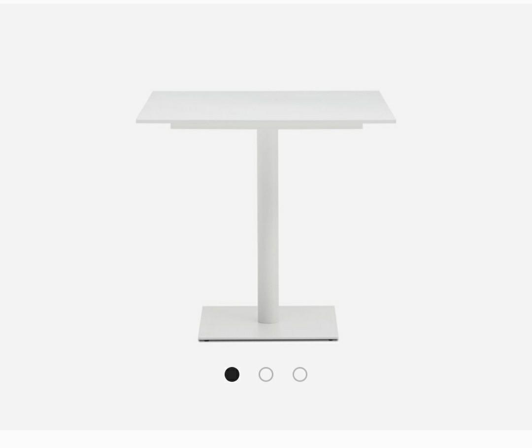 White Cafe Tables To Sell Furniture Tables Chairs On Carousell