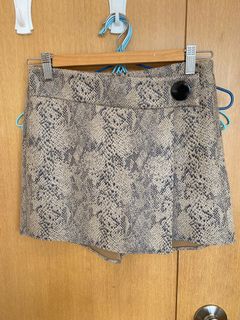 （分類：）位於 。 由 _meung 提交（商品編號 1010328117，圖片 1）。簡介： 。