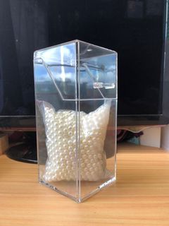 （分類：）位於 。 由 katy_lammmm 提交（商品編號 1012520892，圖片 1）。簡介： 。