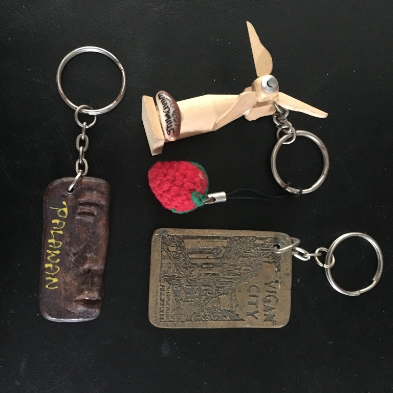 Assorted Tourist Spots in the Philippines Keychain, Hobbies & Toys ...