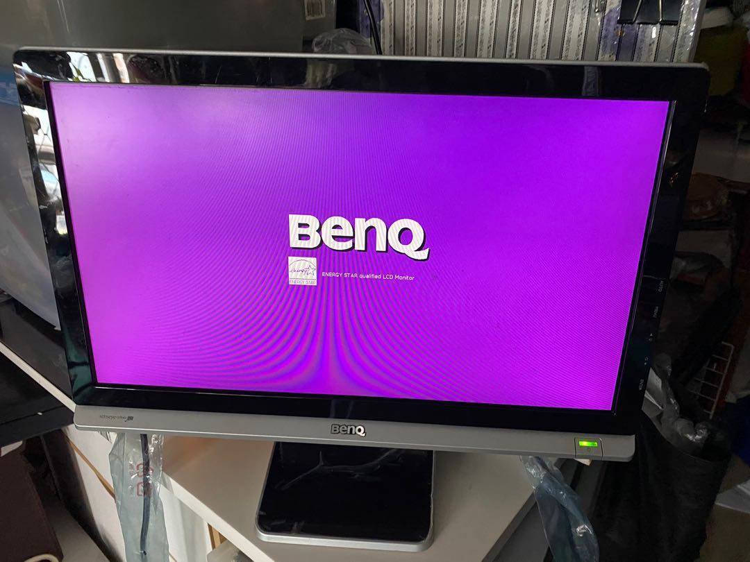 BenQ E900HD - LCD monitor 液晶顯示屏, 電腦＆科技, 電腦周邊及配件, 電子屏幕- Carousell