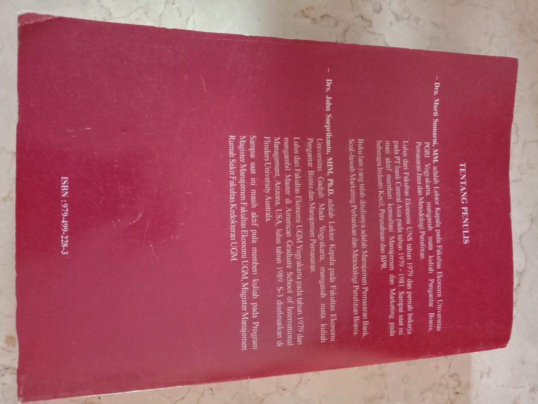 Buku Kuliah Pengantar Bisnis
