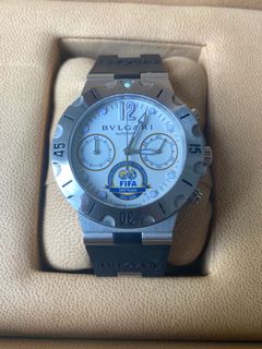 (Category: ) located in . Submitted by ruban.bleu (Listing ID 1011930300, Image 1). Description: .