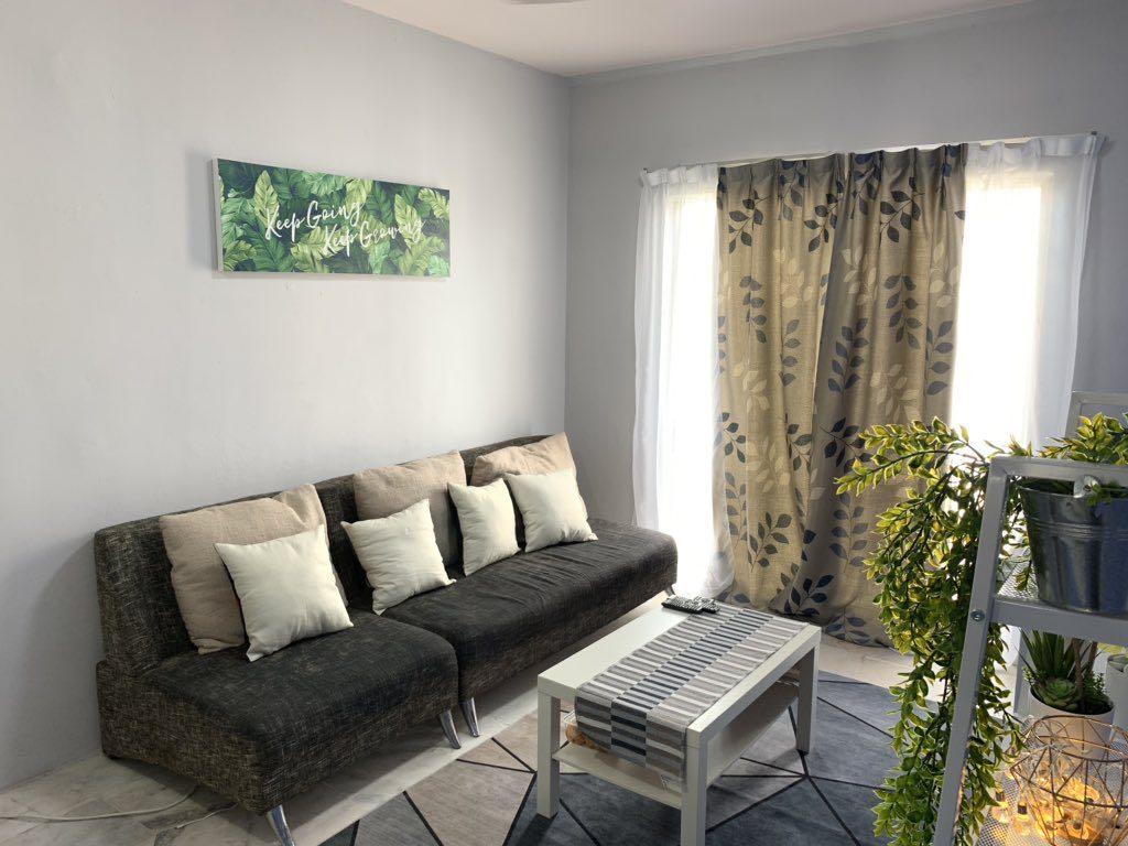 Cat Jotun 7LT (oxford grey), Furniture & Home Living, Home Decor