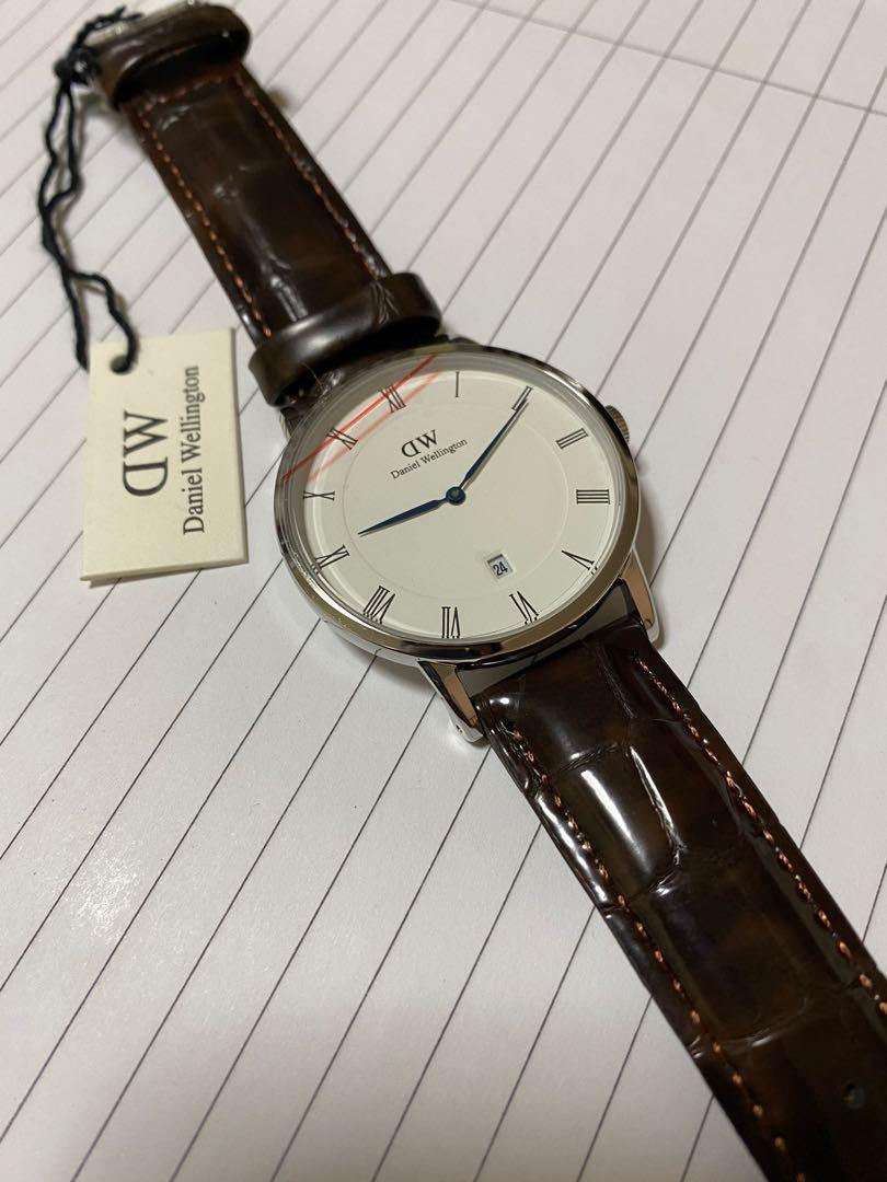 Daniel Wellington 38mm Dapper York Luxury Watches on Carousell