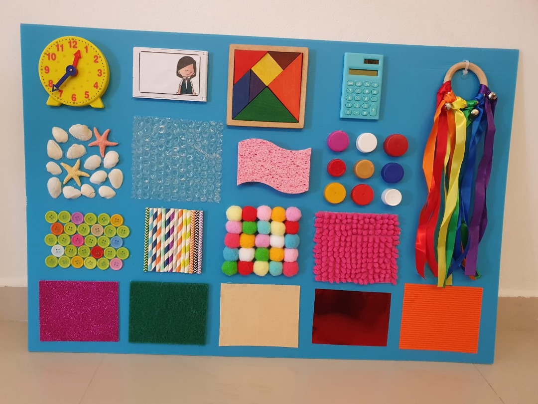 Sensory clearance texture board