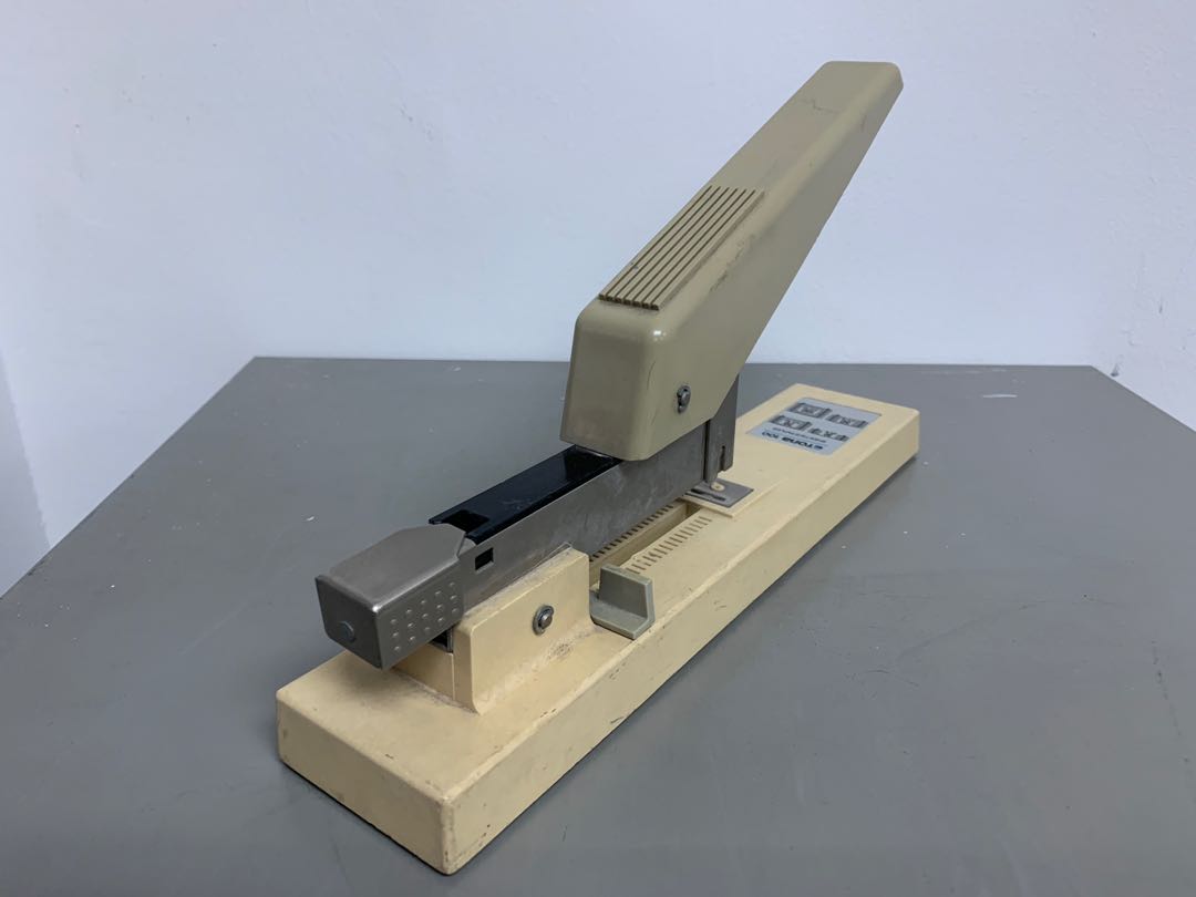 Etona 100 Heavy Duty Stapler Hobbies Toys Stationery Craft