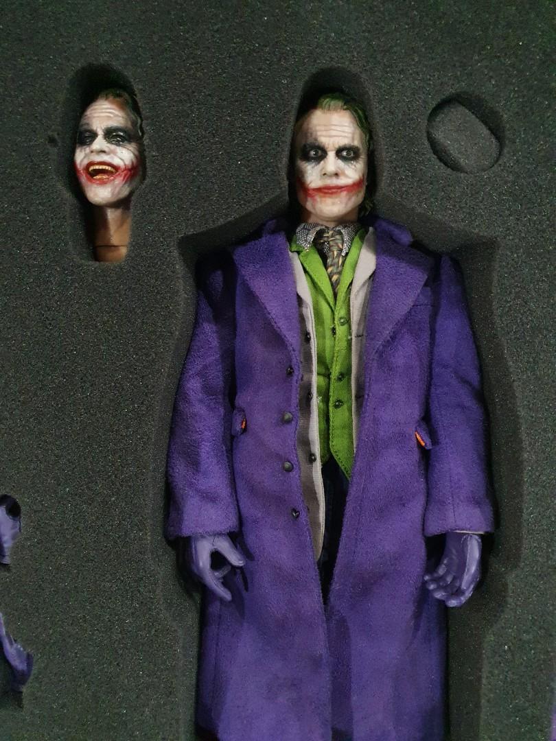 hottoys joker 1.0