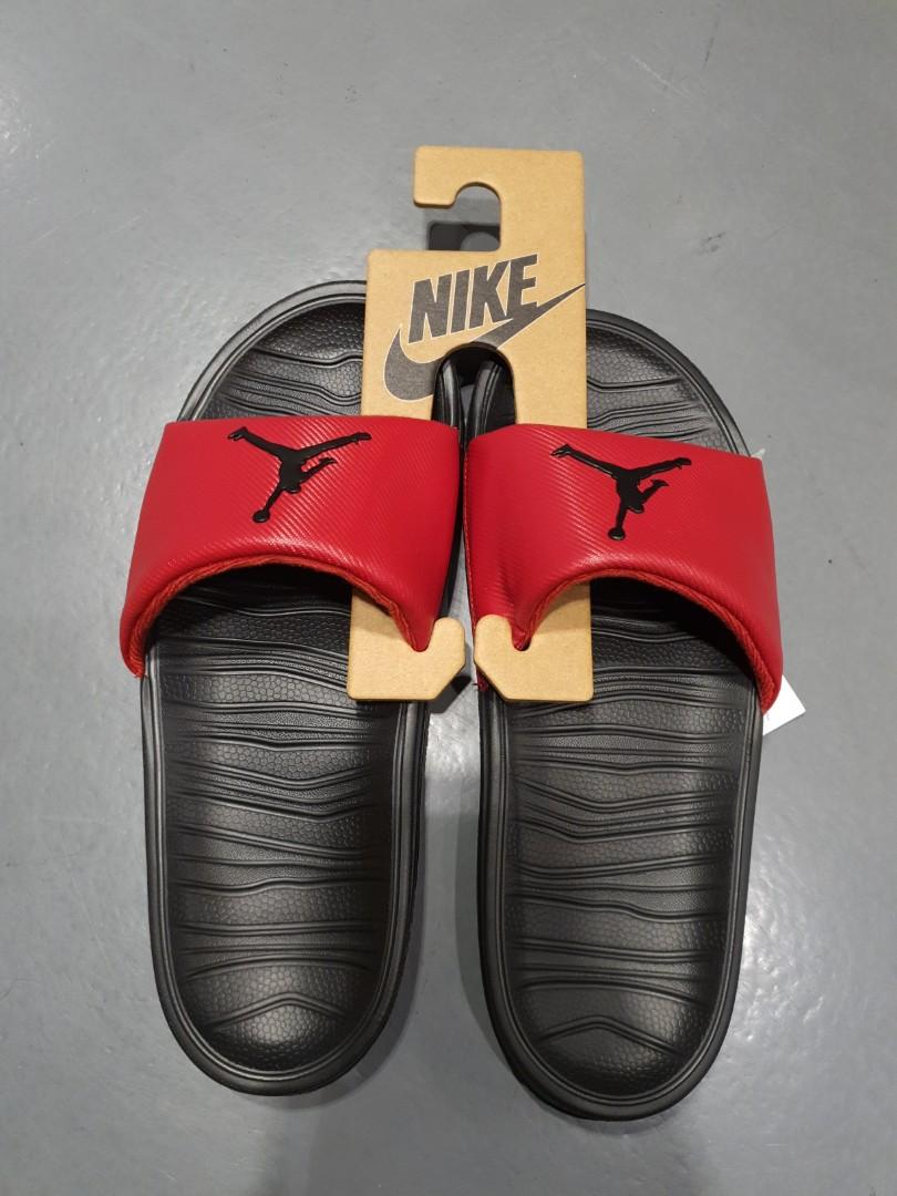 Jordan chappal top