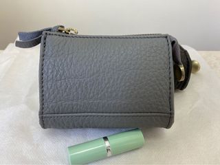 （分類：）位於 。 由 copper_top_grain_leather 提交（商品編號 1012567893，圖片 1）。簡介： 。