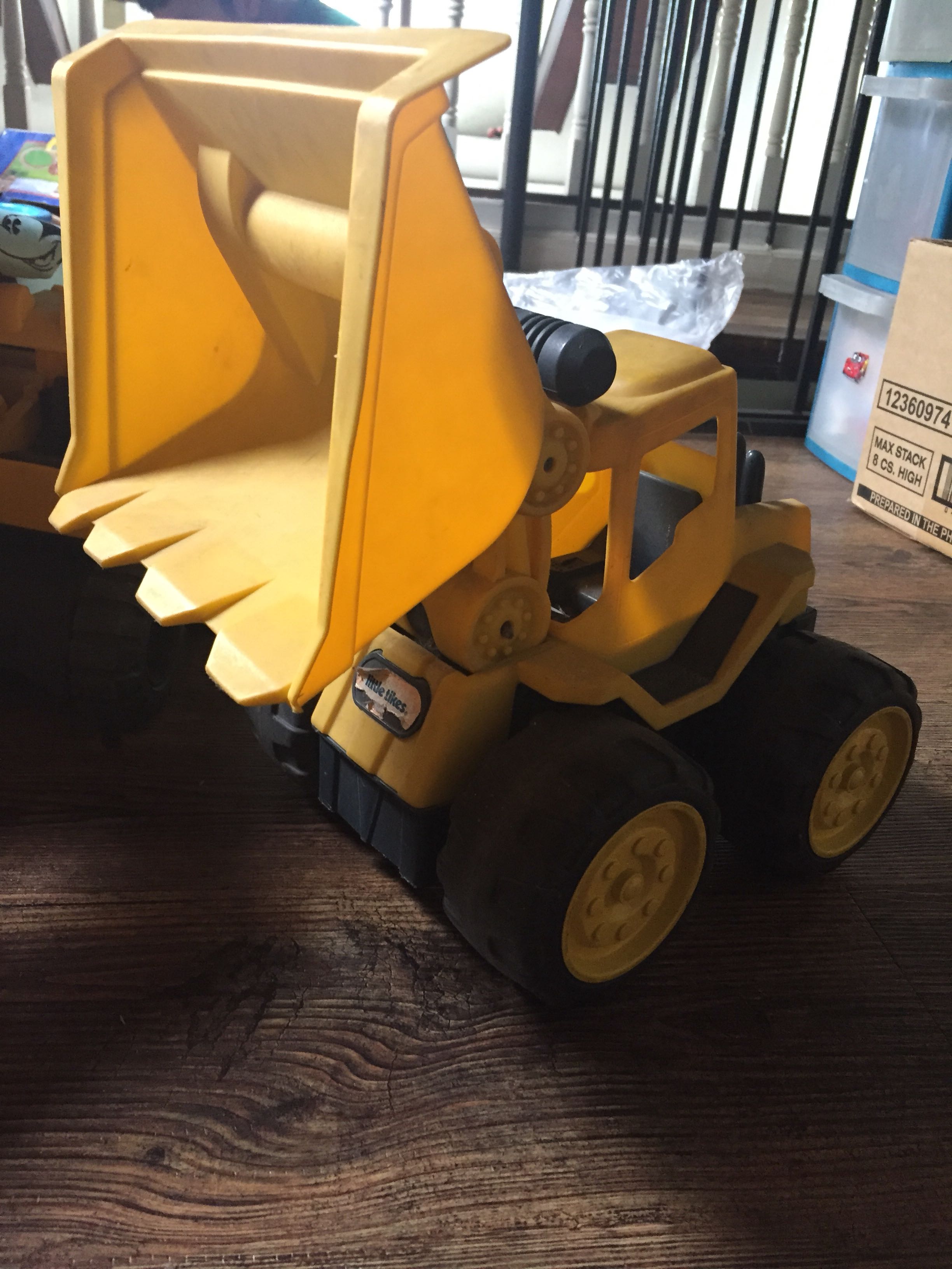 little tikes bulldozer race car