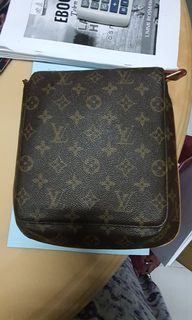 (Category: ) located in . Submitted by hadeeqa (Listing ID 1012542534, Image 1). Description: .