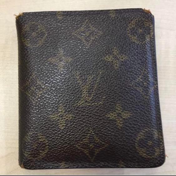 LV Wallet Made in Spain Vuitton, 小袋- Carousell