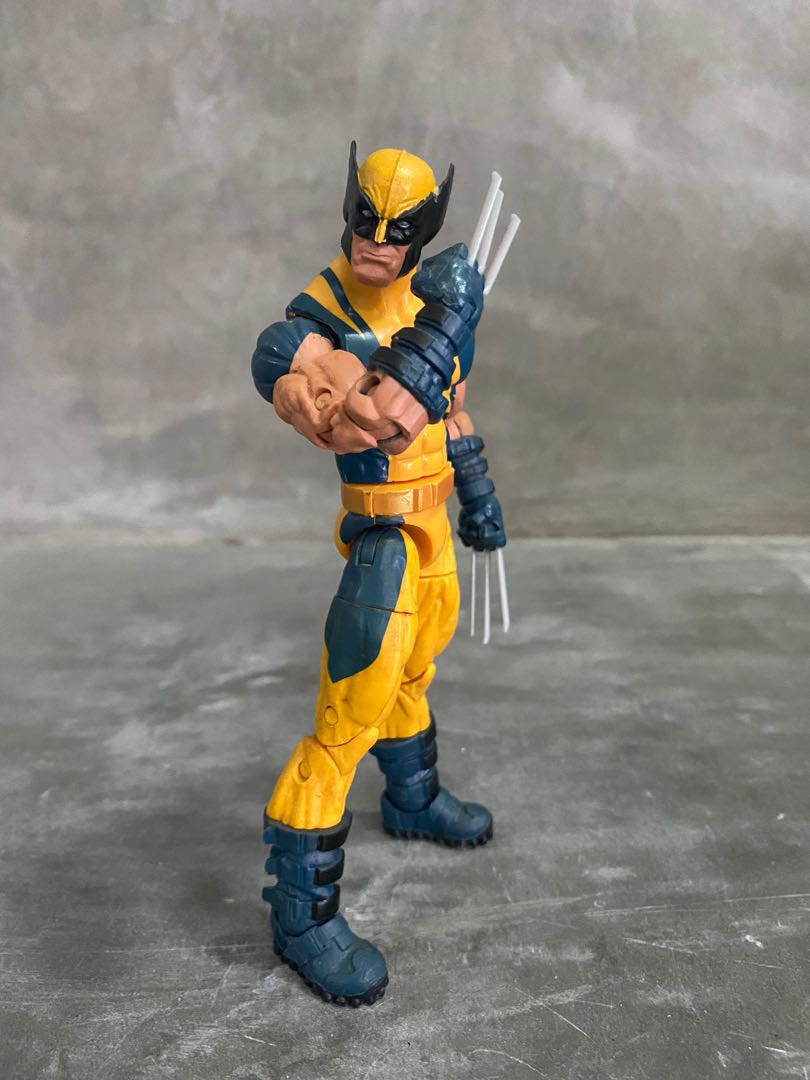 Marvel legends shop astonishing wolverine