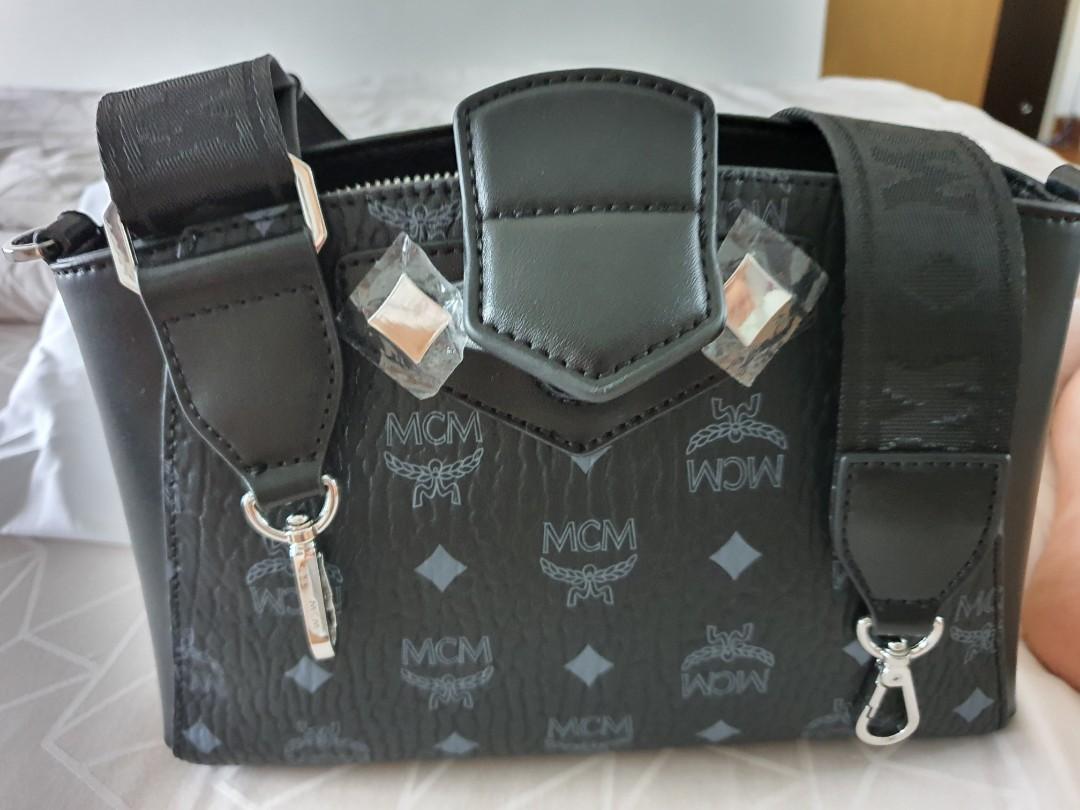 Mcm essential crossbody bag in sale visetos