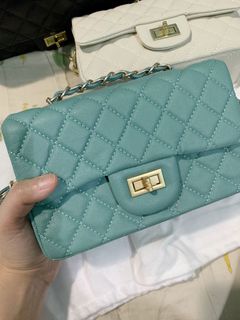 (Category: ) located in . Submitted by natoriustash (Listing ID 1012477994, Image 1). Description: .