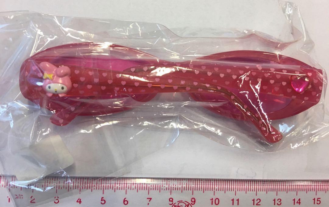 My Melody / Jewelpet sunglasses for kids, 玩具 & 遊戲類, 玩具 Carousell