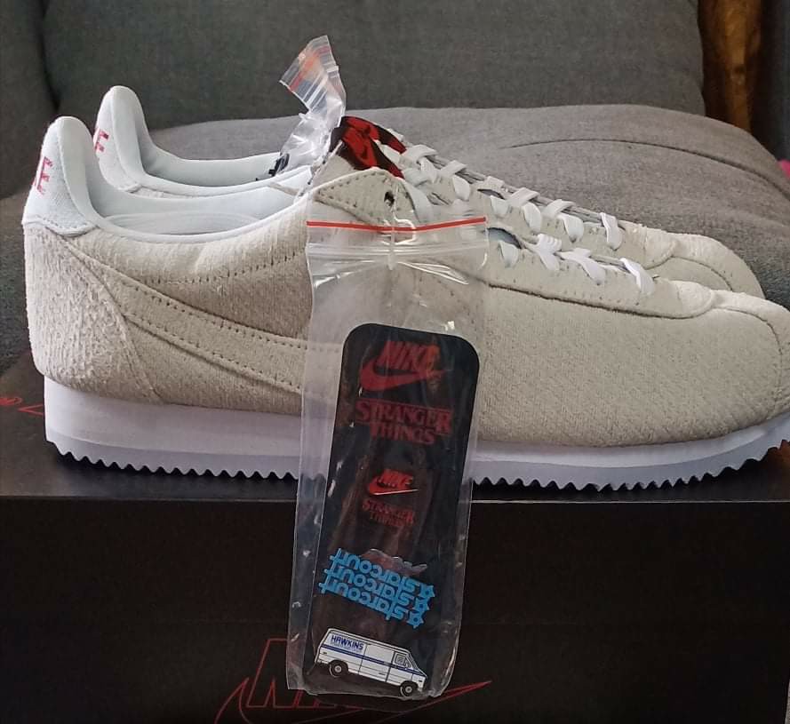 Classic cortez stranger things - upside down top