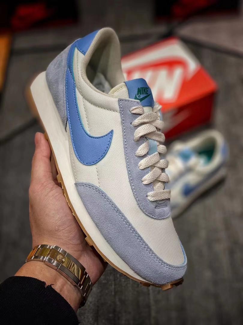 Nike hotsell daybreak waffle